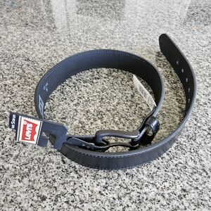 Levi's Black Leather Belt Size S (30-32 In Waist)